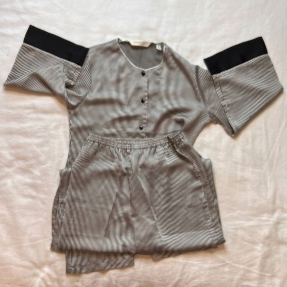 Victoria's Secret Black/White Striped Long Sleeve Silk Like Pajama Set-M - Picture 14 of 16